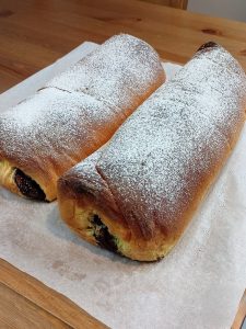 Le mie fidate torte arrotolate ai semi di papavero