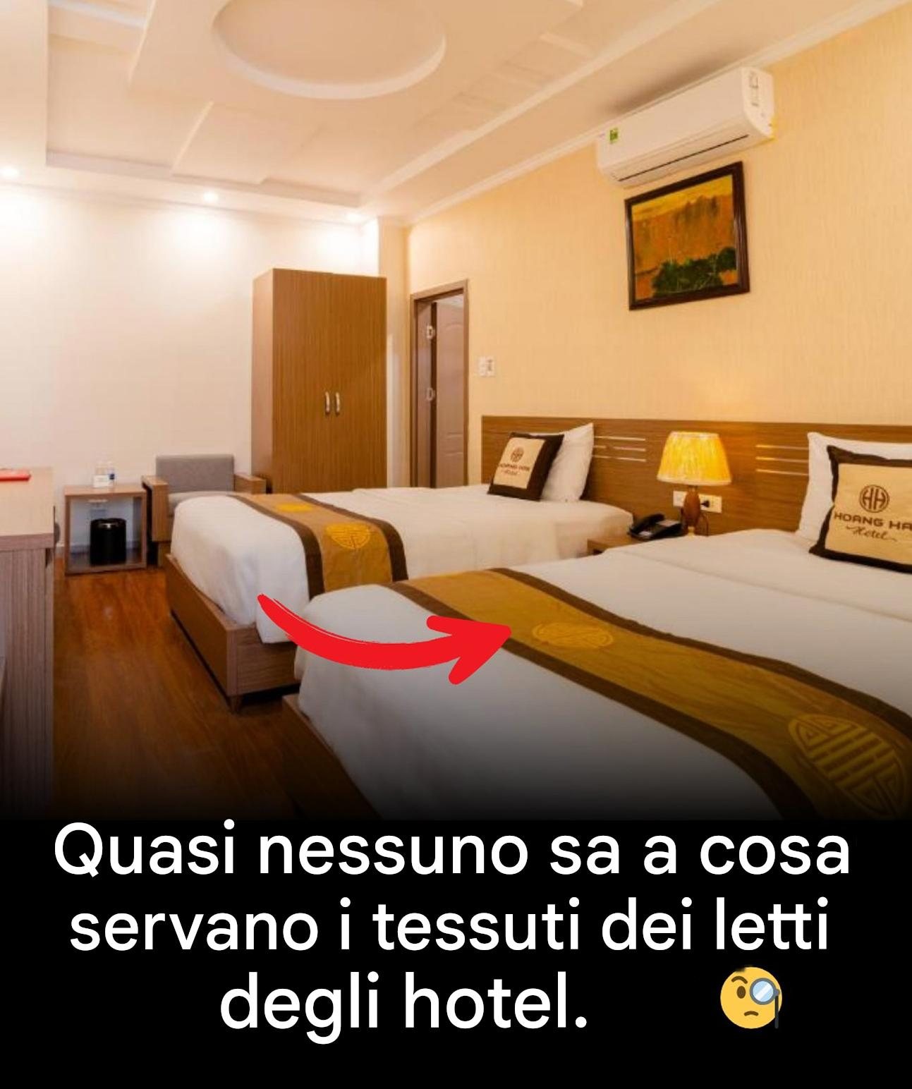 A cosa servono i tessuti posizionati sui letti degli hotel?