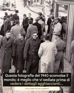 Il dettaglio nella FOTO del 1940 che continua a lasciare tutti perplessi. 👇💬